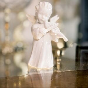 VTG Goebel Sacrart Angel HX 258 Glossy White Porcelain Playing Violin W. Germany